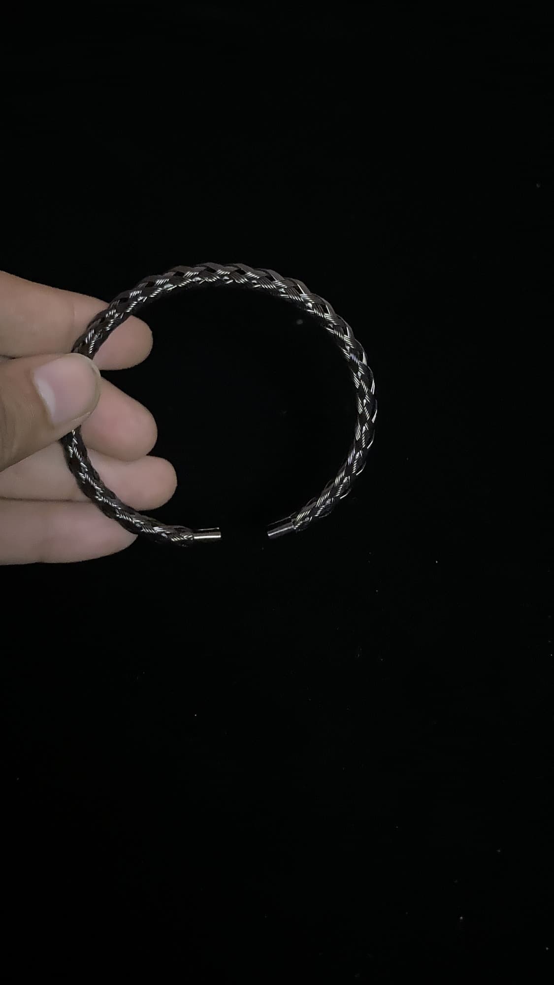 Wheat Cuff (Black)